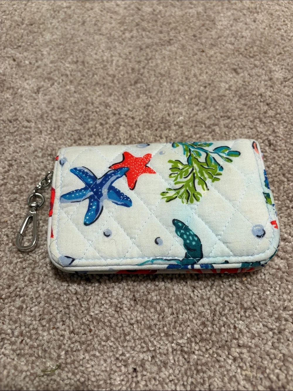 Vera Bradley Quilted Zip ID Case Keychain Wallet Coastal Seahorse Ocean Coral - Picture 2 of 3